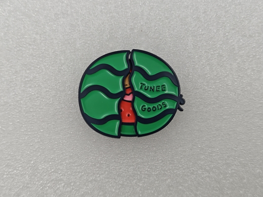 kaufen 2025 Double-Layer UV Printing Summer Badge with Movable Parts – Fun and Interactive Commemorative Accessory Online-Herstellung