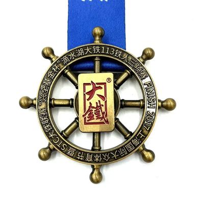 Internationale Ironman 113 Triathlon-Medaille / Spinn-Medaille